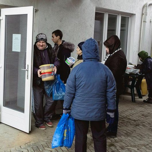 Essensausgabe vor Ort